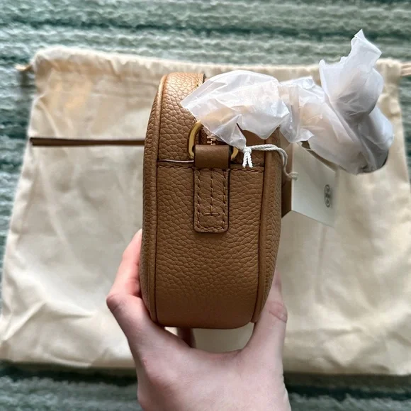 🆕 Tory Burch McGraw camera bag - Picture 6 of 12